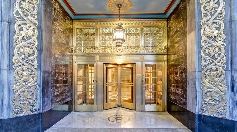 <b>Homewood Suites Cincinnati Downtown Exterior</b>. Images powered by <a href="https://iceportal.shijigroup.com/" title="IcePortal" target="_blank">IcePortal</a>.