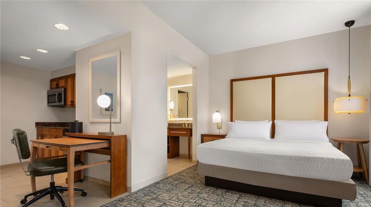 Homewood Suites Cincinnati Downtown Room