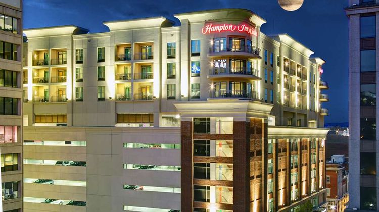Hampton Inn & Suites Roanoke-Downtown Exterior