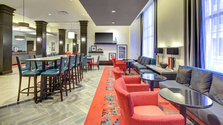 Hampton Inn & Suites Roanoke-Downtown Restaurant