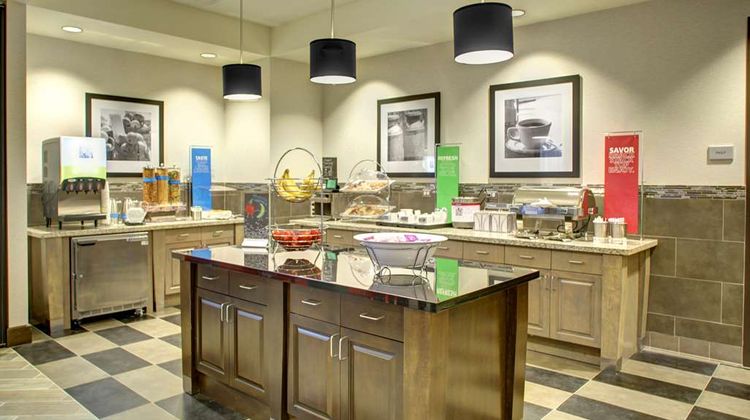Hampton Inn & Suites Roanoke-Downtown Restaurant