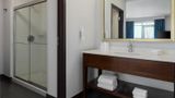 <b>Hampton Inn & Suites Roanoke-Downtown Room</b>. Images powered by <a href="https://iceportal.shijigroup.com/" title="IcePortal" target="_blank">IcePortal</a>.