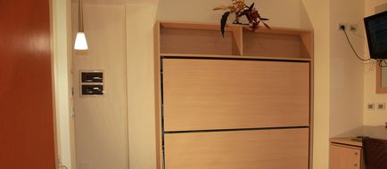 Hotel 33 Baroni Room