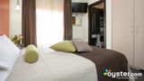 Hotel 33 Baroni Room