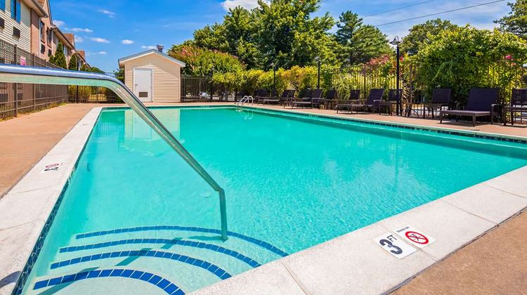 Best Western Denton Inn Pool
