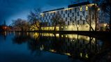 Best Western Plus Lakeside Hotel Exterior