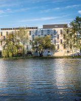 Best Western Plus Lakeside Hotel