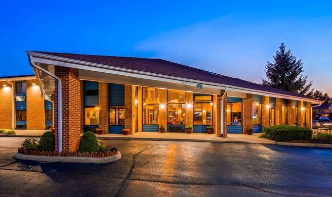 Best Western Muncie Exterior