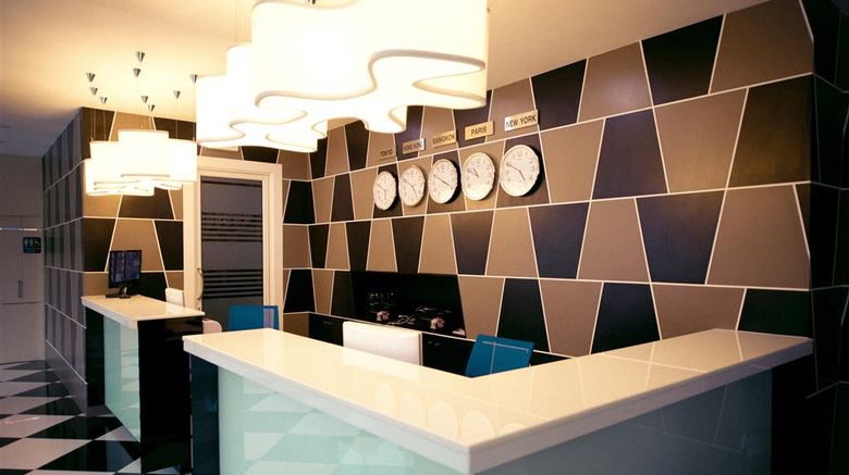 <b>Best Western Royal Buriram Hotel Lobby</b>. Images powered by <a href="https://iceportal.shijigroup.com/" title="IcePortal" target="_blank">IcePortal</a>.