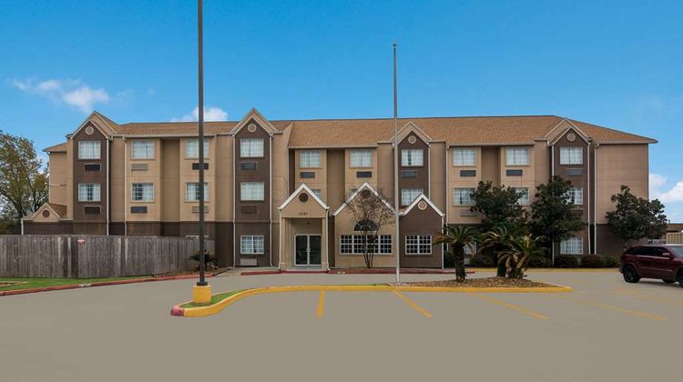 Americas Best Value Inn & Suites Exterior