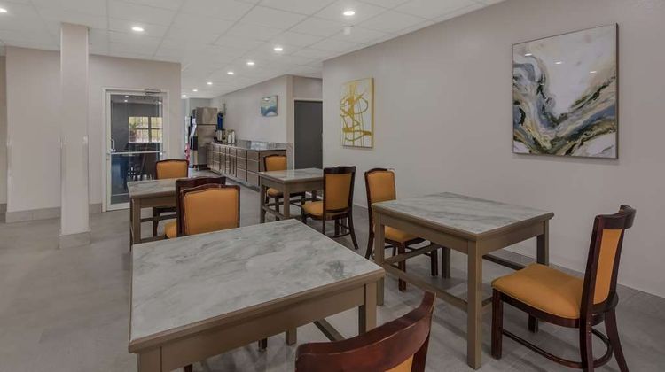 Americas Best Value Inn & Suites Lobby