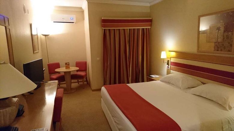 <b>Hotel Riviera Room</b>. Images powered by <a href="https://iceportal.shijigroup.com/" title="IcePortal" target="_blank">IcePortal</a>.