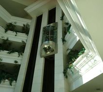 Hotel Riviera Lobby