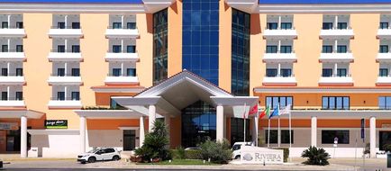 Hotel Riviera Exterior
