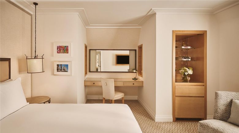 <b>The Berkeley Room</b>. Images powered by <a href="https://iceportal.shijigroup.com/" title="IcePortal" target="_blank">IcePortal</a>.