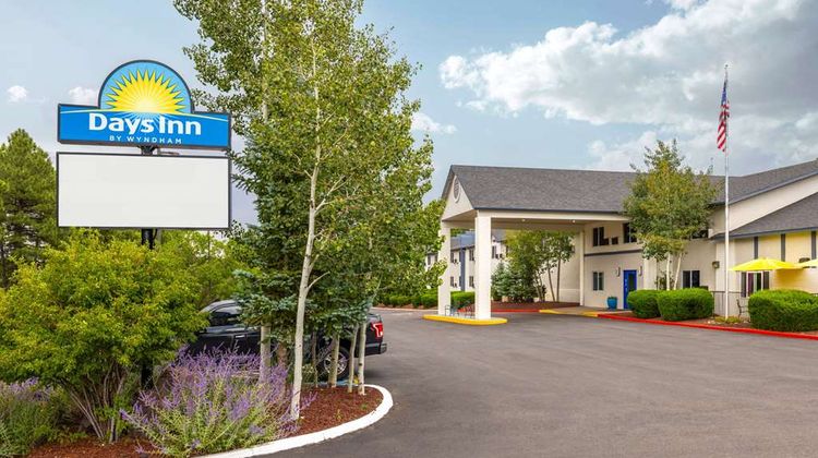 Days Inn Williams Exterior