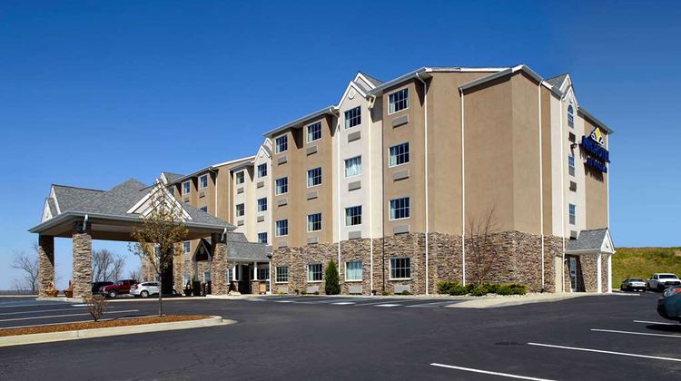 Microtel Inn & Suites St Clairsville Exterior