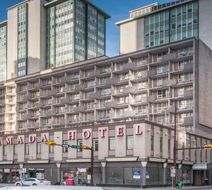 Ramada Calgary Downtown Exterior