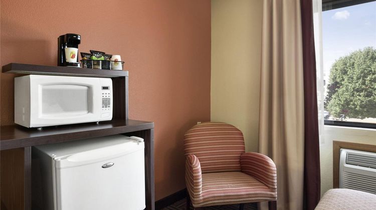 Super 8 Carbondale Other