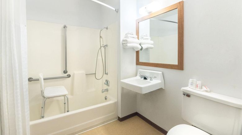 <b>Super 8 Milbank Room</b>. Images powered by <a href="https://iceportal.shijigroup.com/" title="IcePortal" target="_blank">IcePortal</a>.