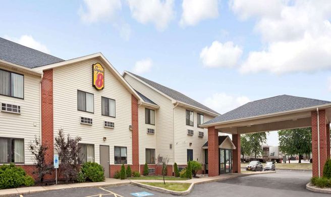 Super 8 Monee Chicago Area Exterior