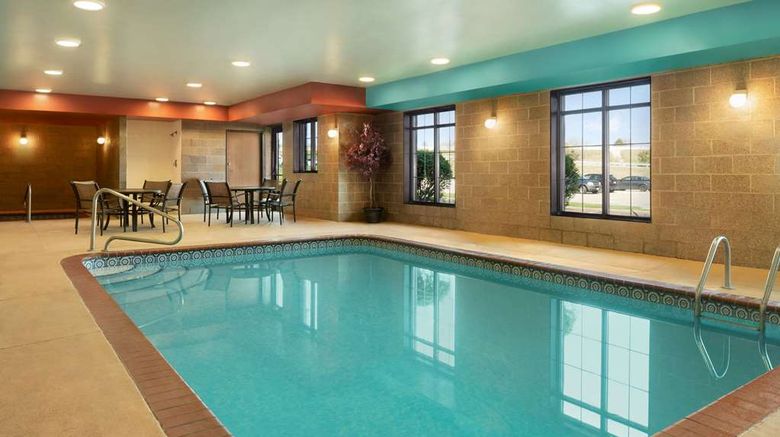 <b>Super 8 Akron S/Green/Uniontown Pool</b>. Images powered by <a href="https://iceportal.shijigroup.com/" title="IcePortal" target="_blank">IcePortal</a>.