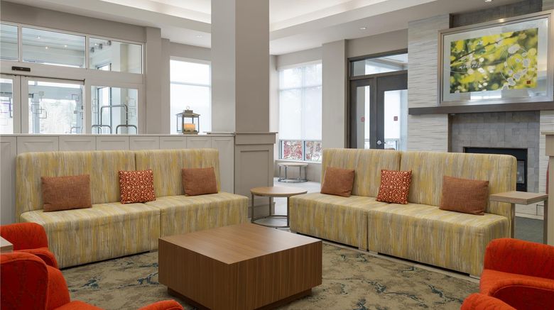 <b>Hilton Garden Inn Lenox/Pittsfield Lobby</b>. Images powered by <a href="https://iceportal.shijigroup.com/" title="IcePortal" target="_blank">IcePortal</a>.