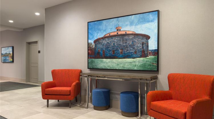 Hilton Garden Inn Lenox/Pittsfield Lobby