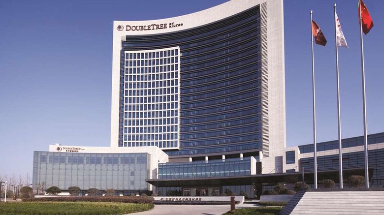 <b>DoubleTree by Hilton Hotel Anhui-Suzhou Exterior</b>. Images powered by <a href="https://iceportal.shijigroup.com/" title="IcePortal" target="_blank">IcePortal</a>.