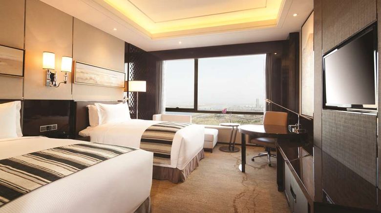 <b>DoubleTree by Hilton Hotel Anhui-Suzhou Room</b>. Images powered by <a href="https://iceportal.shijigroup.com/" title="IcePortal" target="_blank">IcePortal</a>.