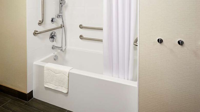 <b>Hampton Inn by Hilton Timmins Room</b>. Images powered by <a href="https://iceportal.shijigroup.com/" title="IcePortal" target="_blank">IcePortal</a>.