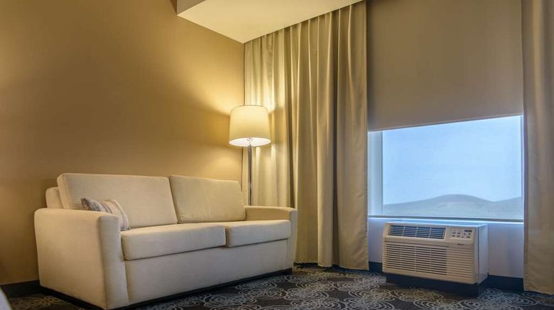 <b>Hampton by Hilton Room</b>. Images powered by <a href="https://iceportal.shijigroup.com/" title="IcePortal" target="_blank">IcePortal</a>.