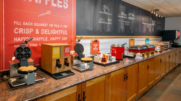 Hampton Inn Danbury Restaurant