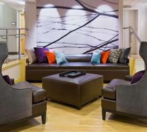 Hampton Inn Danbury Lobby