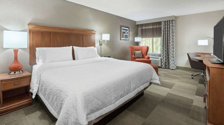 Hampton Inn Danbury Room