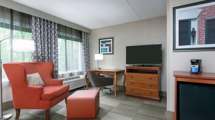 Hampton Inn Danbury Room