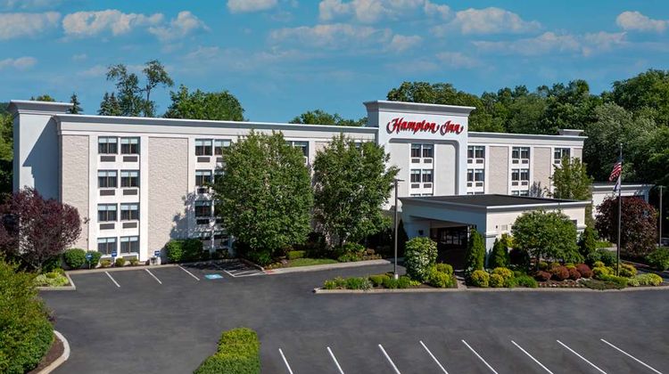 Hampton Inn Danbury Exterior