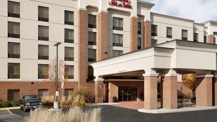 Hampton Inn & Suites East Hartford Exterior