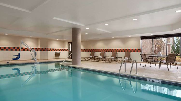 Hampton Inn & Suites East Hartford Pool