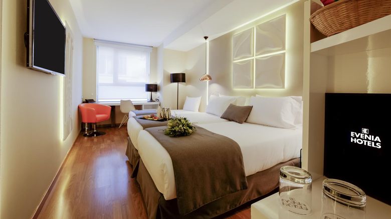 <b>Evenia Rossello Room</b>. Images powered by <a href="https://iceportal.shijigroup.com/" title="IcePortal" target="_blank">IcePortal</a>.
