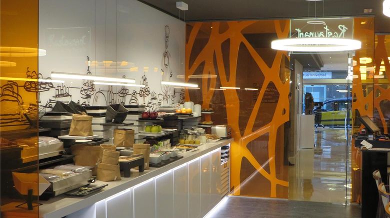 <b>Evenia Rossello Restaurant</b>. Images powered by <a href="https://iceportal.shijigroup.com/" title="IcePortal" target="_blank">IcePortal</a>.