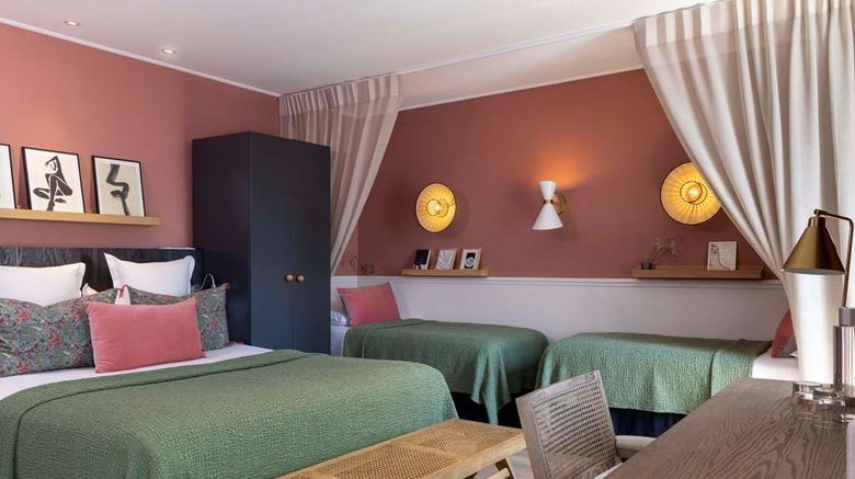 <b>Hotel Original Paris Room</b>. Images powered by <a href="https://iceportal.shijigroup.com/" title="IcePortal" target="_blank">IcePortal</a>.