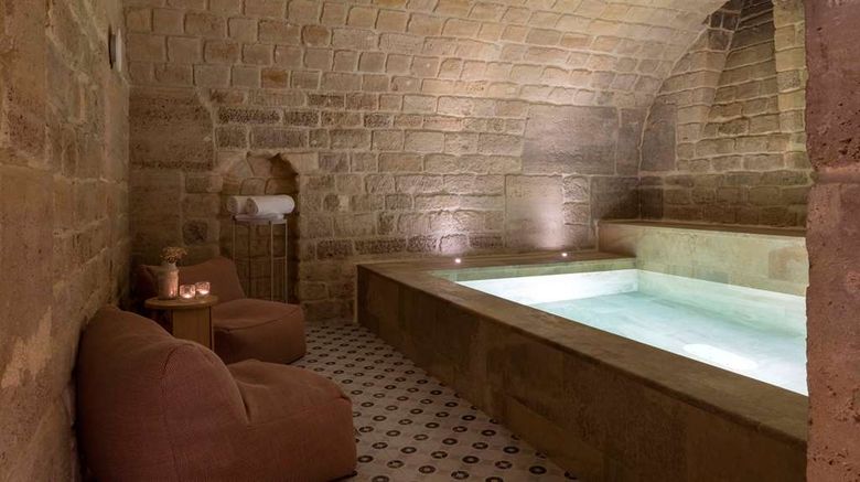 <b>Hotel Original Paris Pool</b>. Images powered by <a href="https://iceportal.shijigroup.com/" title="IcePortal" target="_blank">IcePortal</a>.