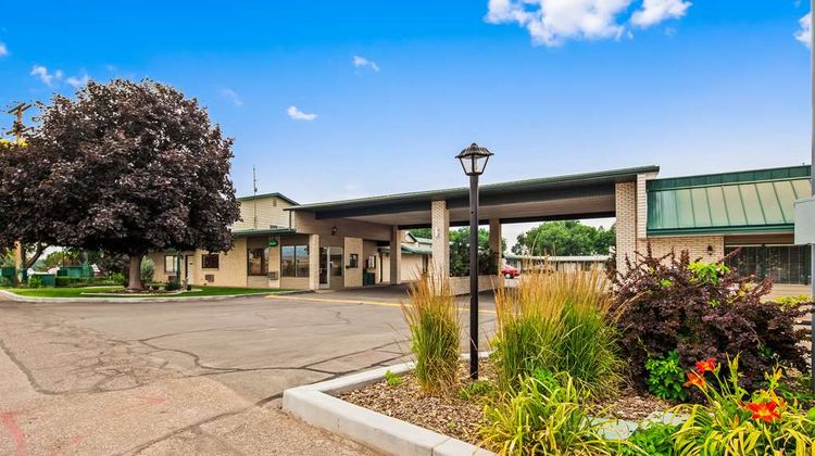 Best Western Paradise Inn & Resort Exterior