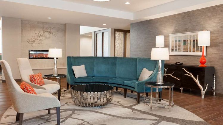 Homewood Suites Gateway Hills Nashua Lobby