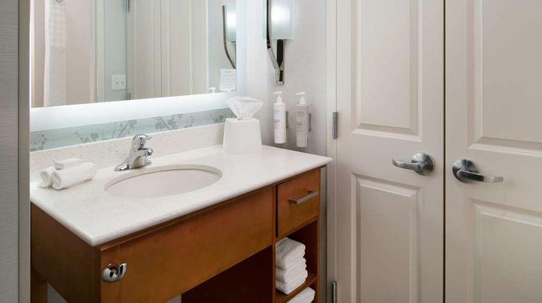 <b>Homewood Suites Gateway Hills Nashua Room</b>. Images powered by <a href="https://iceportal.shijigroup.com/" title="IcePortal" target="_blank">IcePortal</a>.