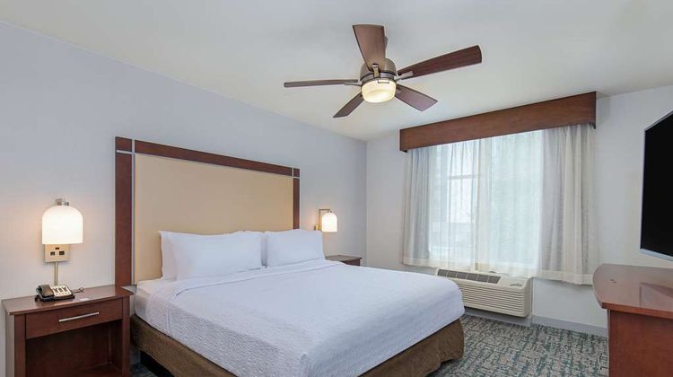 Homewood Suites Atlanta/Perimeter Ctr Room