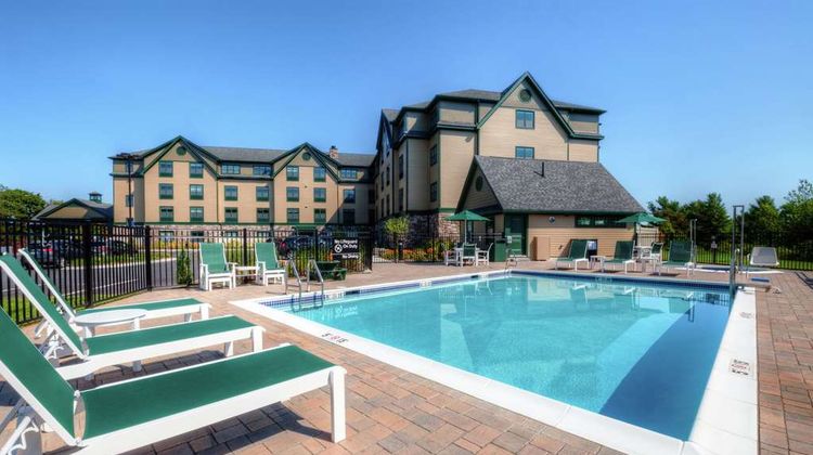Hampton Inn Bar Harbor Pool