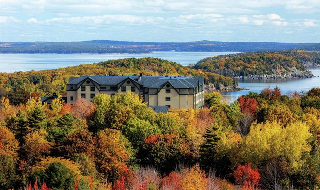 Hampton Inn Bar Harbor Exterior