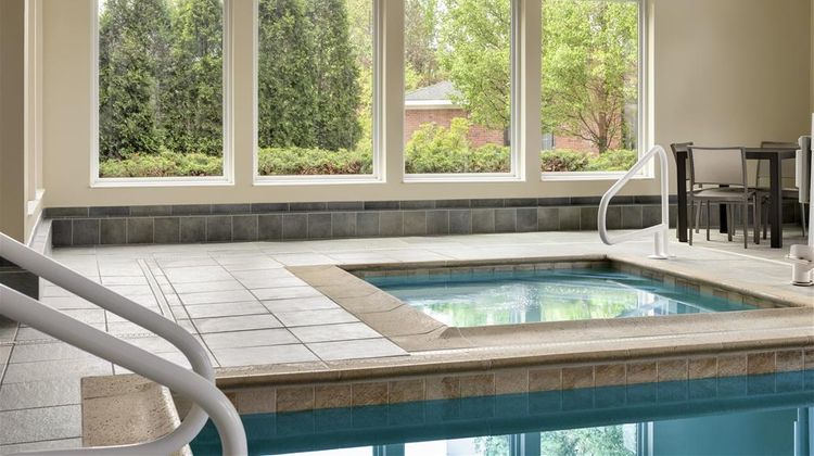 Homewood Suites by Hilton Burlington Pool